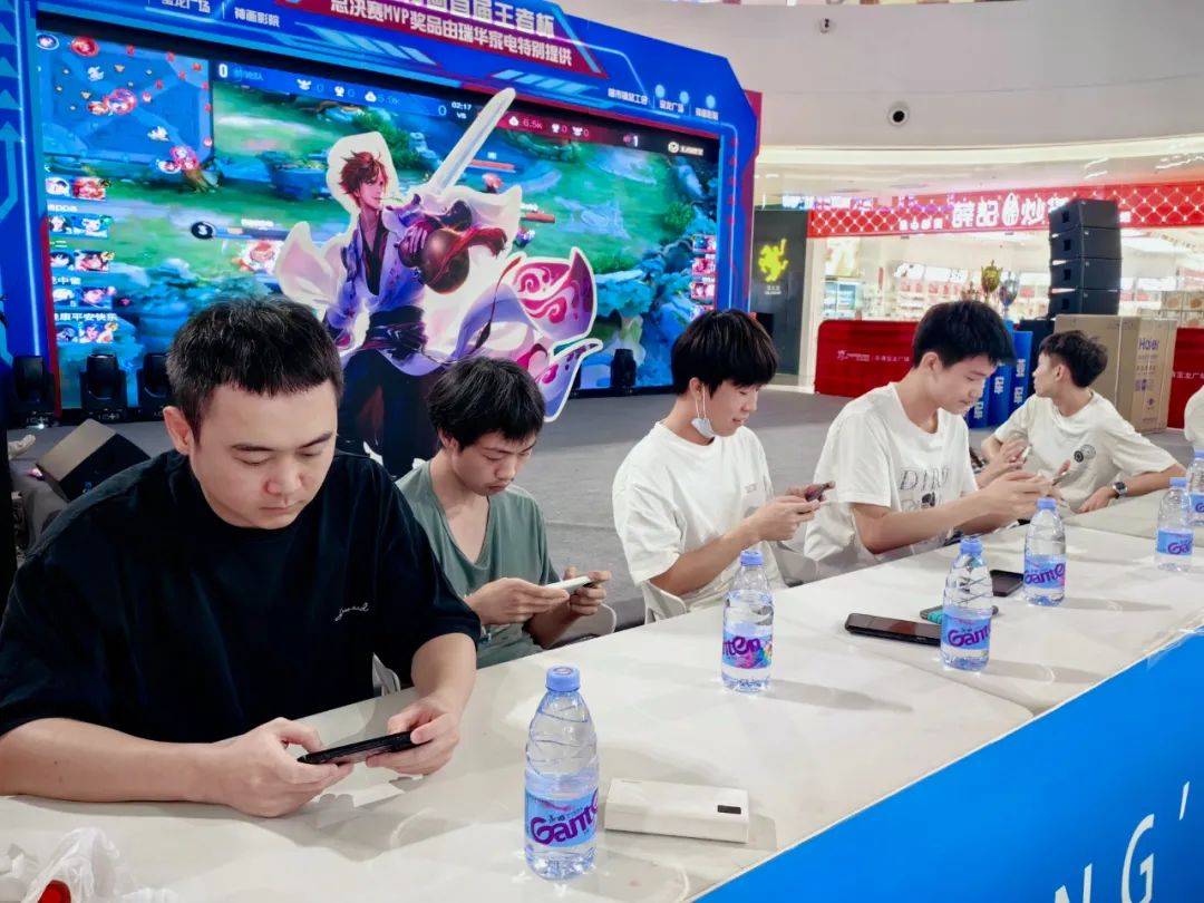 UZI退役后，RNG还能赢吗？